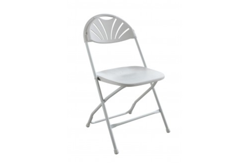 white_chair.png